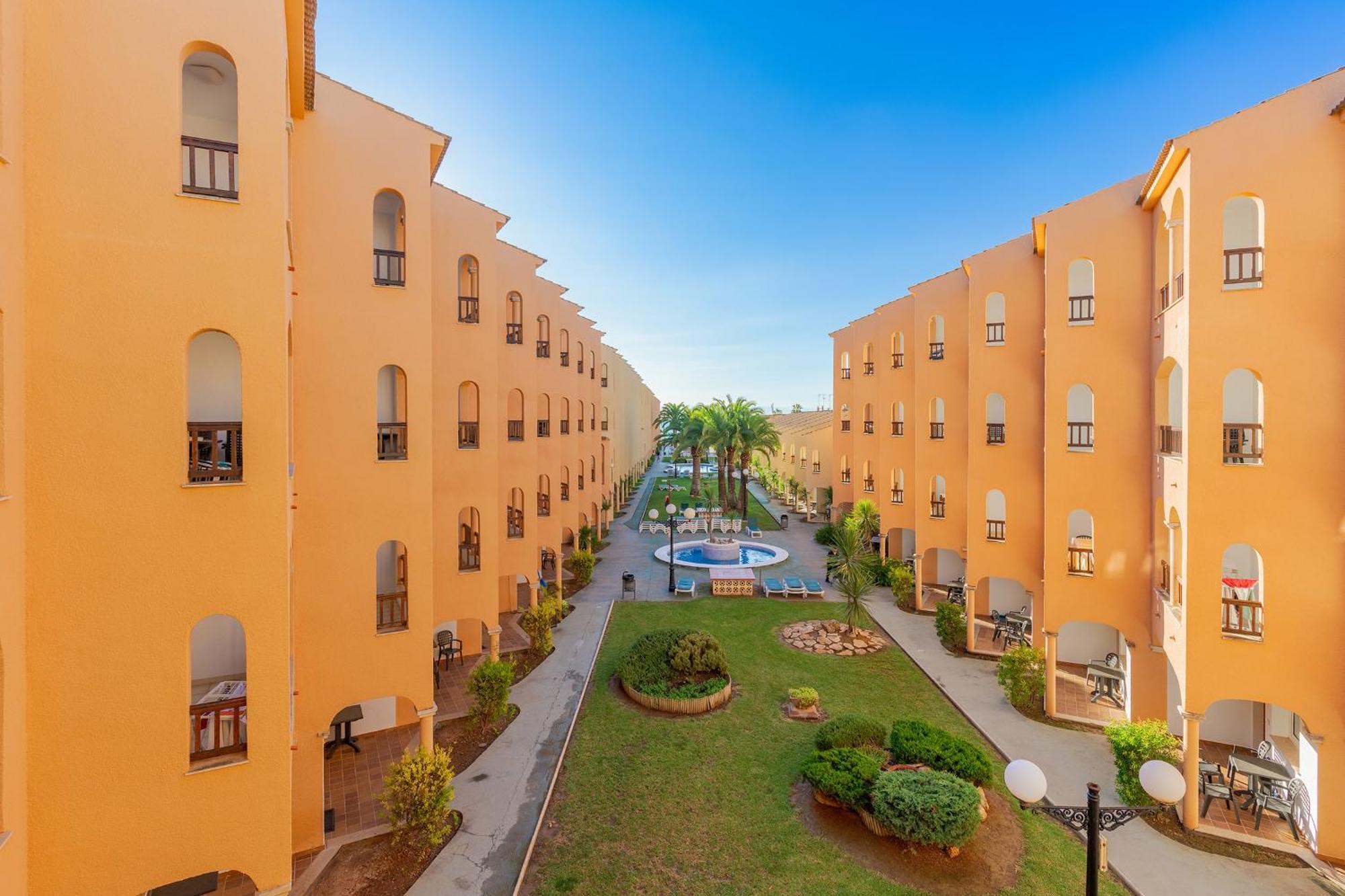 Apartamentos Turisticos Jardines Del Plaza Peñíscola Екстериор снимка