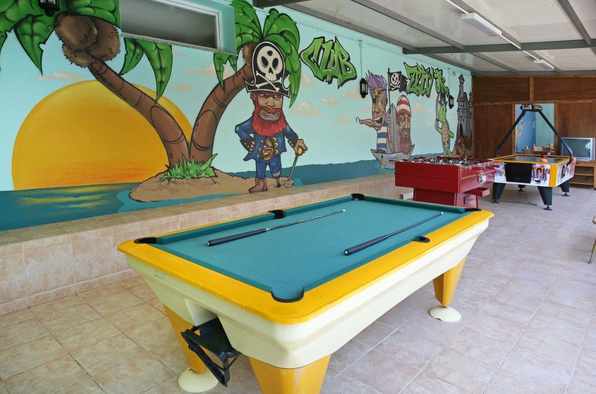 Apartamentos Turisticos Jardines Del Plaza Peñíscola Екстериор снимка